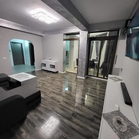 R&i House