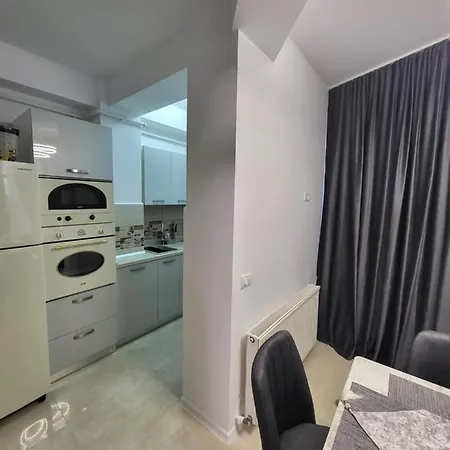 R&i House Apartment Constanta