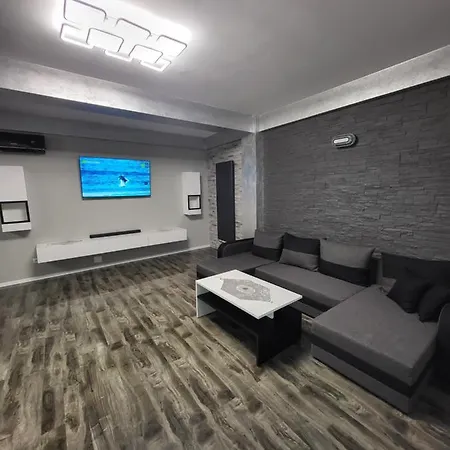 R&i House *